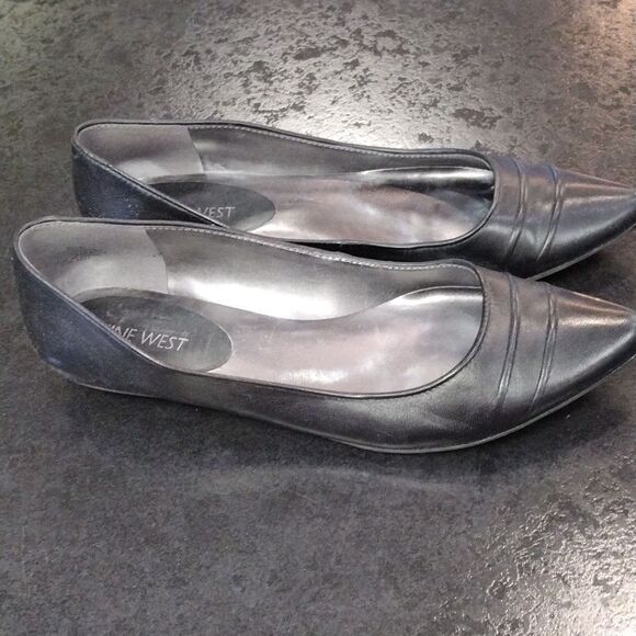 Ninewest shoes - Picture 2 of 5